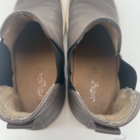 J/slide Gray Slip On Bootie boot Supple Leather Elastic Panel Womens Shoes 6 - Picture 8 of 12
